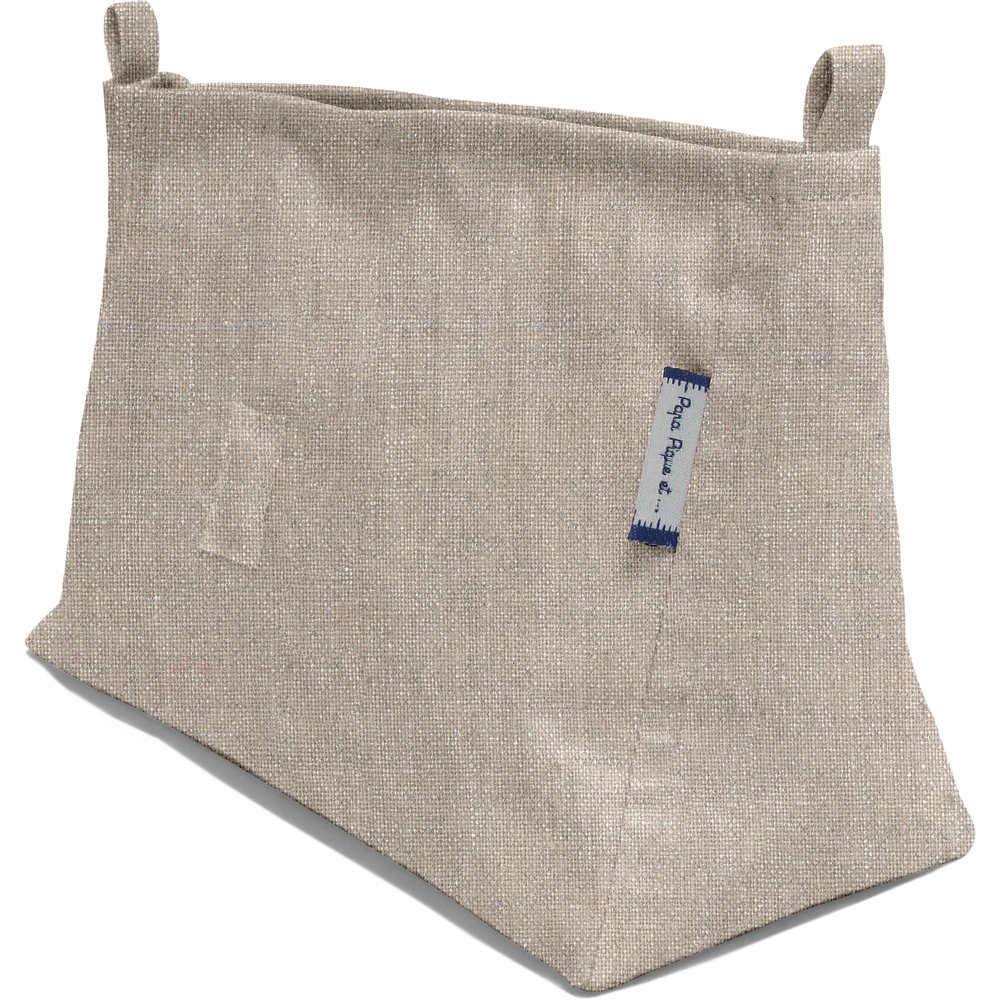 Base of shoulder bag silver linen